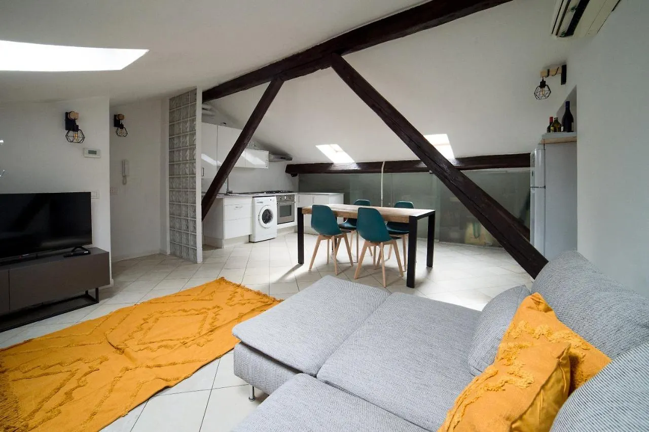 Hbhall Navigli 30 Appartement Milaan Italië